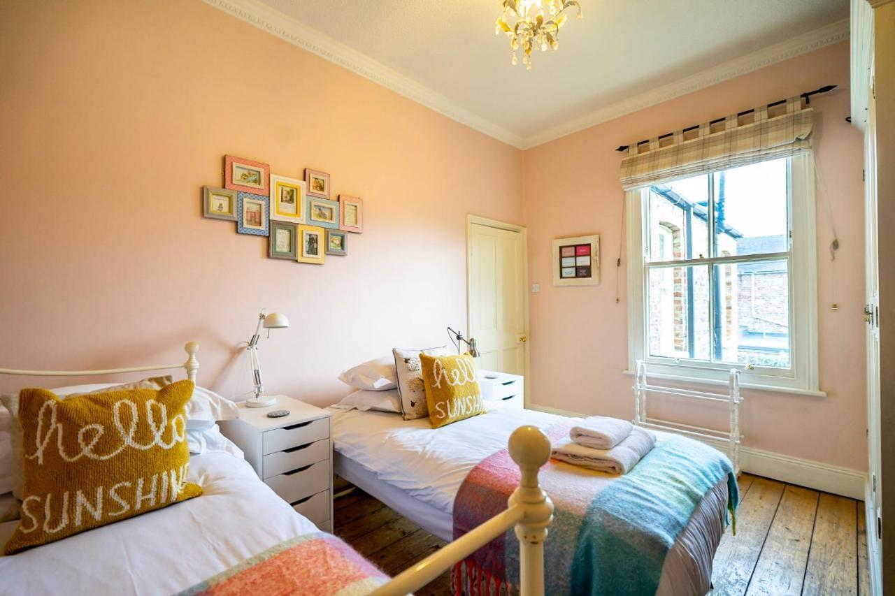7 St John's Crescent Villa York Eksteriør billede