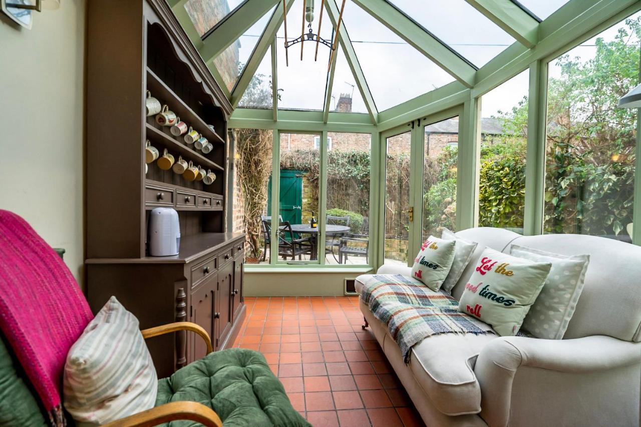 7 St John's Crescent Villa York Eksteriør billede